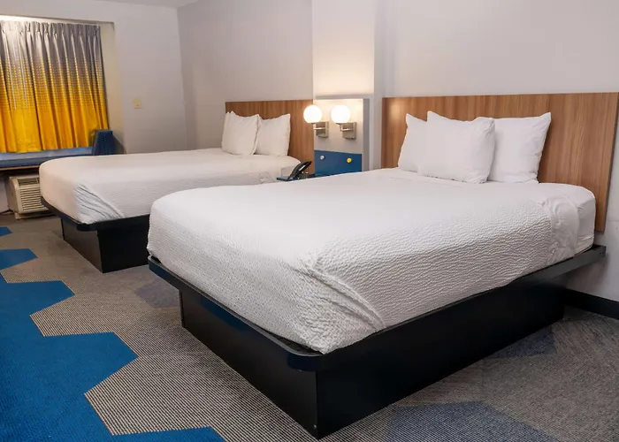 Microtel Inn & Suites By Wyndham Pigeon Forge